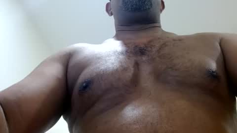 gravityfield online show from November 18, 2025, 4:50 am