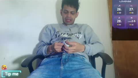 Snapshot of grayhorny chatting on April 22, 2026, 10:39 am Gray online show from April 22, 2026, 10:39 am