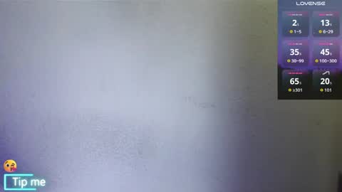 Snapshot of grayhorny chatting on April 23, 2026, 7:05 pm Gray online show from April 23, 2026, 7:05 pm
