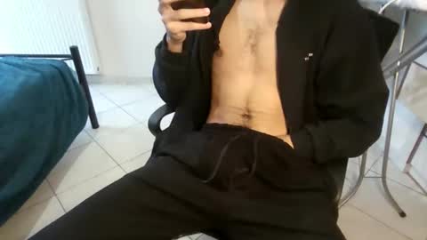 Snapshot of grcammer chatting on December 5, 2025, 2:14 pm GrCammer online show from December 5, 2025, 2:14 pm