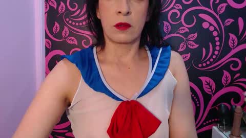 Isabella online show from November 22, 2025, 11:53 am