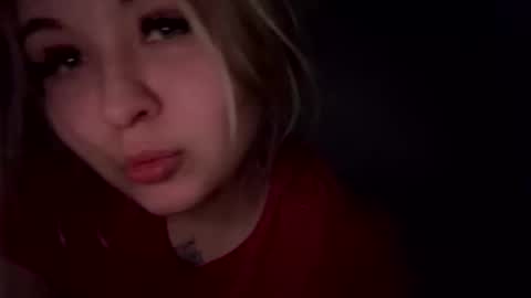 Lina 3 online show from March 15, 2026, 7:53 pm