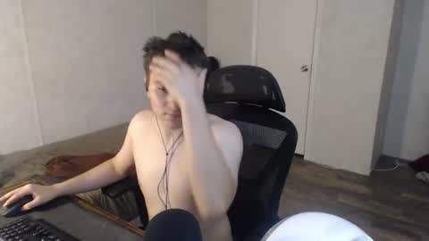 greendynomite_04 online show from June 28, 2026, 3:34 am