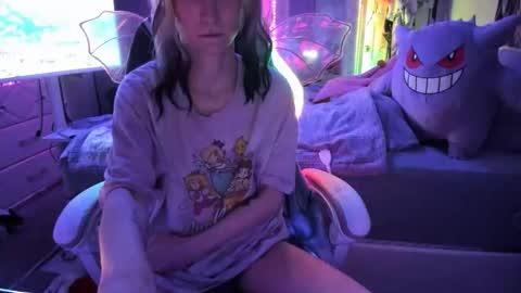 GreenEyedLovexo online show from January 7, 2026, 6:49 am