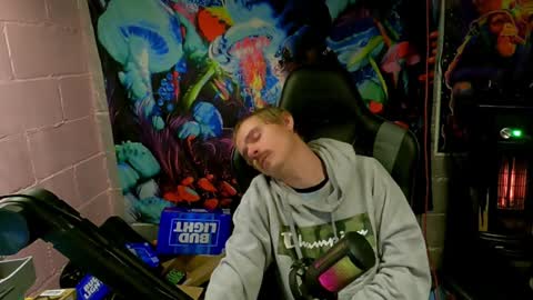 Greenlungs8195 online show from December 27, 2024, 8:02 am