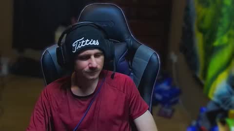 Greenlungs8195 online show from November 25, 2025, 6:46 am