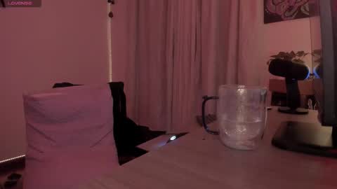 Snapshot of greenwine_gh chatting on November 29, 2025, 3:09 am Medussa online show from November 29, 2025, 3:09 am