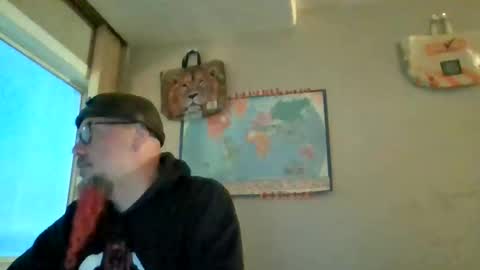 Snapshot of gregrev chatting on December 16, 2025, 3:06 pm gregrev online show from December 16, 2025, 3:06 pm