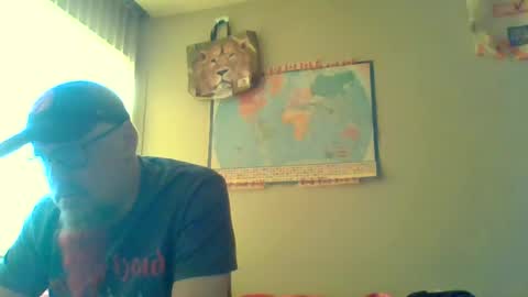 Snapshot of gregrev chatting on June 24, 2026, 3:27 am gregrev online show from June 24, 2026, 3:27 am