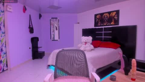 Snapshot of greichellsecret__ chatting on June 24, 2026, 5:12 pm graichell online show from June 24, 2026, 5:12 pm