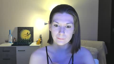 Snapshot of gretamiln chatting on December 7, 2024, 11:56 pm Greta online show from December 7, 2024, 11:56 pm