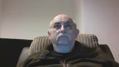 Snapshot of grey_dom chatting on January 18, 2026, 4:11 pm Master Sir online show from January 18, 2026, 4:11 pm