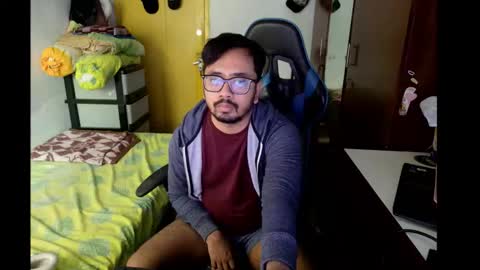 Grey Hardy Slave online show from October 4, 2025, 2:09 am