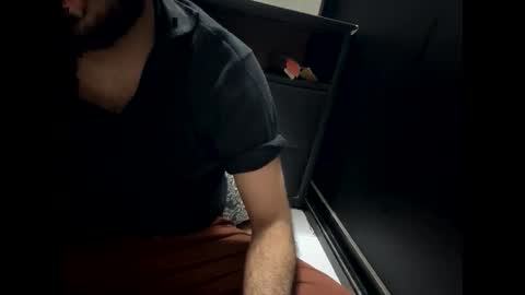 Snapshot of greymen2020 chatting on March 1, 2026, 7:27 pm greymen2020 online show from March 1, 2026, 7:27 pm