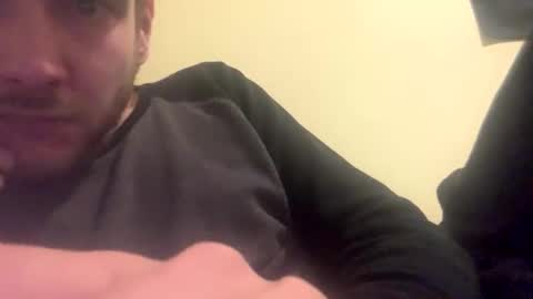 Snapshot of greyvan96 chatting on November 22, 2025, 5:17 am Perfectlyaveragesavage online show from November 22, 2025, 5:17 am