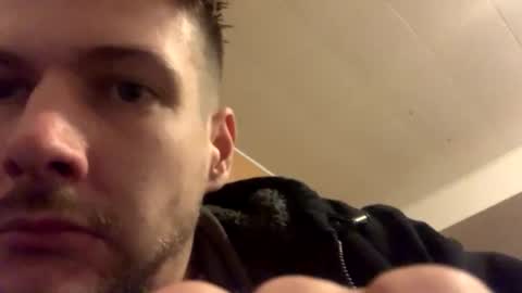 Snapshot of greyvan96 chatting on December 3, 2025, 12:40 am Perfectlyaveragesavage online show from December 3, 2025, 12:40 am