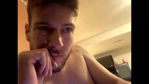 Snapshot of greyvan96 chatting on December 17, 2025, 10:32 am Perfectlyaveragesavage online show from December 17, 2025, 10:32 am