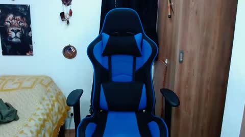 Snapshot of griego01 chatting on December 29, 2024, 8:37 pm griego01 online show from December 29, 2024, 8:37 pm