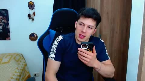 Snapshot of griego01 chatting on January 11, 2025, 2:30 am griego01 online show from January 11, 2025, 2:30 am