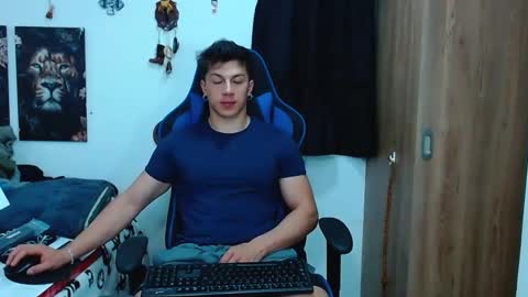 Snapshot of griego01 chatting on February 20, 2025, 6:06 am griego01 online show from February 20, 2025, 6:06 am