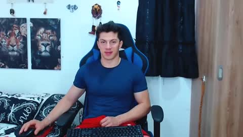 Snapshot of griego01 chatting on February 26, 2025, 7:49 pm griego01 online show from February 26, 2025, 7:49 pm