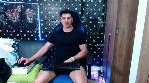 Snapshot of griego01 chatting on October 7, 2025, 12:41 am griego01 online show from October 7, 2025, 12:41 am