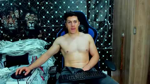 griego01 online show from February 24, 2026, 1:14 am