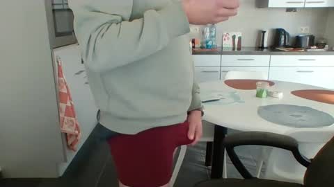 Snapshot of griesie chatting on February 18, 2025, 2:49 pm Griesie online show from February 18, 2025, 2:49 pm