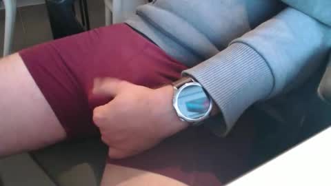 Snapshot of griesie chatting on November 11, 2025, 11:27 pm Griesie online show from November 11, 2025, 11:27 pm