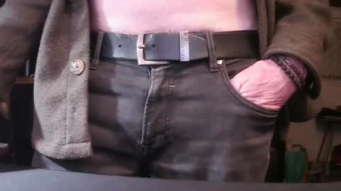 Snapshot of grimbergen123 chatting on February 11, 2025, 9:56 pm Grim online show from February 11, 2025, 9:56 pm