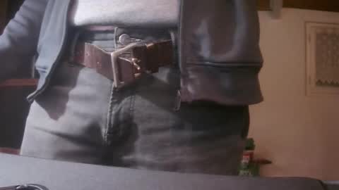 Snapshot of grimbergen123 chatting on October 27, 2025, 9:41 pm Grim online show from October 27, 2025, 9:41 pm