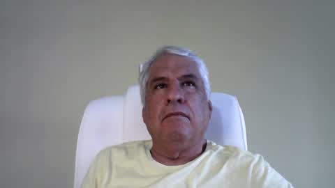 grisa01 online show from January 31, 2025, 1:02 pm