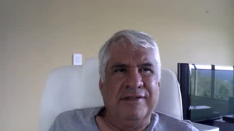 Snapshot of grisa01 chatting on March 18, 2026, 12:52 pm grisa01 online show from March 18, 2026, 12:52 pm