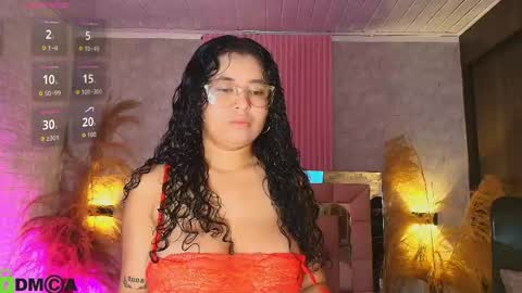 Snapshot of griselle_rousse chatting on May 30, 2026, 12:02 pm online show from May 30, 2026, 12:02 pm