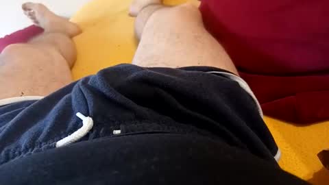 Snapshot of grizzly3159 chatting on December 18, 2025, 9:04 am grizzly3159 online show from December 18, 2025, 9:04 am