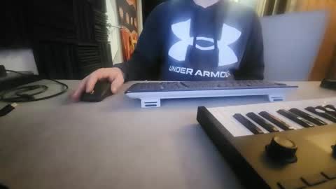 Snapshot of grooce_sub chatting on February 2, 2026, 6:23 am Grooce online show from February 2, 2026, 6:23 am