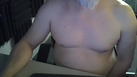 Snapshot of grooce_sub chatting on March 21, 2026, 3:37 pm Grooce online show from March 21, 2026, 3:37 pm