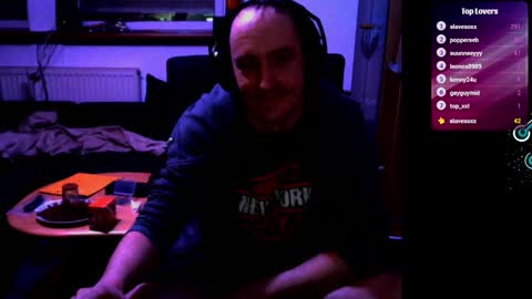 I can be everything you want online show from December 12, 2024, 1:53 am