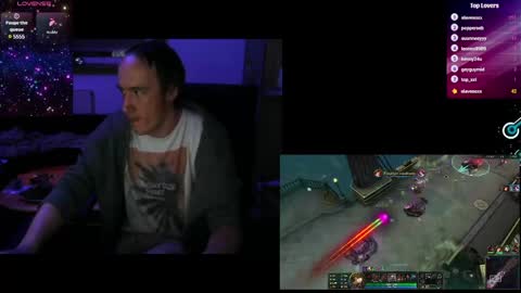 I can be everything you want online show from December 25, 2024, 8:17 pm