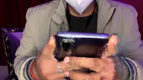 grownupbull online show from December 17, 2024, 10:44 am