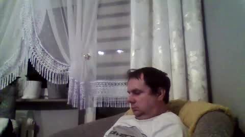 Snapshot of grzes1976 chatting on January 5, 2025, 9:25 pm grzes1976 online show from January 5, 2025, 9:25 pm