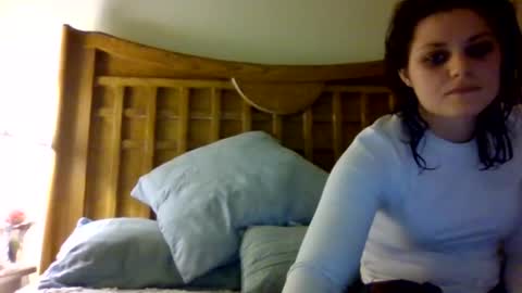 gsloueez online show from January 2, 2025, 12:55 am