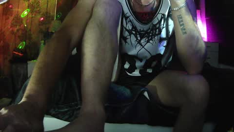 Snapshot of gspo769 chatting on December 7, 2024, 10:28 pm YOUNEEKWAYSTOPLEASEYOU online show from December 7, 2024, 10:28 pm