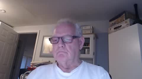 Snapshot of gspotlover1 chatting on May 23, 2026, 11:03 am Horny Daddy online show from May 23, 2026, 11:03 am