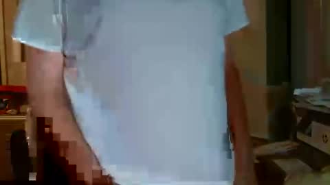 Snapshot of gspotlover1 chatting on July 26, 2026, 12:01 pm Horny Daddy online show from July 26, 2026, 12:01 pm
