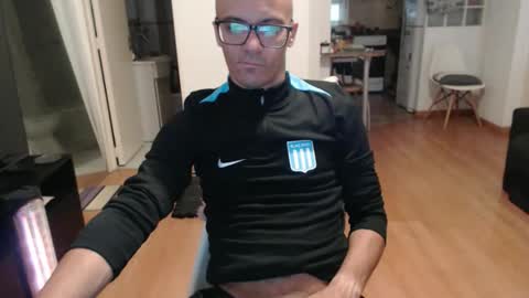 guachin_new online show from May 4, 2026, 7:54 pm