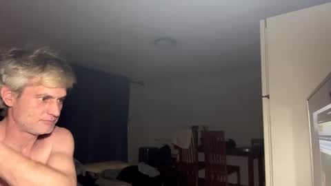 guardiannif_ online show from February 14, 2025, 4:58 am