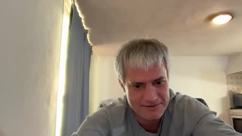 guardiannif_ online show from January 8, 2026, 4:20 pm