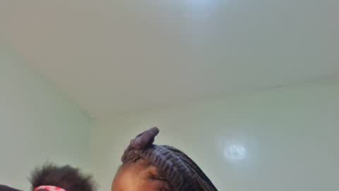 Snapshot of gud_lunah1 chatting on June 22, 2026, 3:31 pm gud_lunah1 online show from June 22, 2026, 3:31 pm