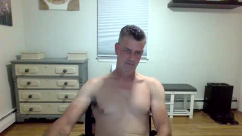 Snapshot of gudguy2025 chatting on June 30, 2026, 12:55 am gudguy2025 online show from June 30, 2026, 12:55 am